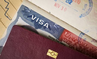 EU pausa citas para solicitar visado de migrante en todo el mundo; entrenará a su personal consular sobre nuevos procedimientos