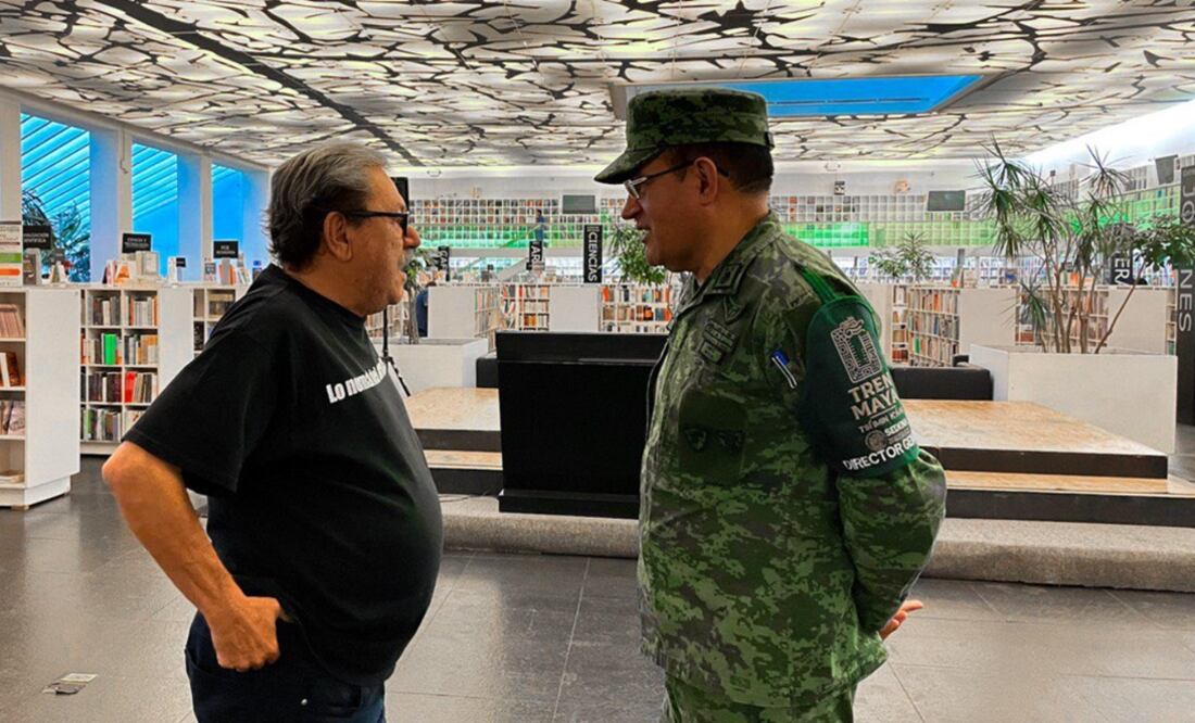 Paco Ignacio Taibo II se encarga del proyecto de instalación de librerías del Fondo de Cultura Económica en las turas del Tren Maya.
Foto: Twitter