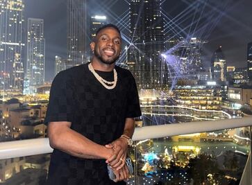 Julián Quiñones responde insulto racista de un seguidor; “ahora tú puedes ser mi esclavo”