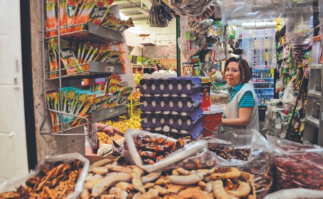 El debilitamiento de los principales indicadores económicos aumenta la incertidumbre y reduce la confianza empresarial, advierte la OCDE. Foto: Archivo/ EL UNIVERSAL