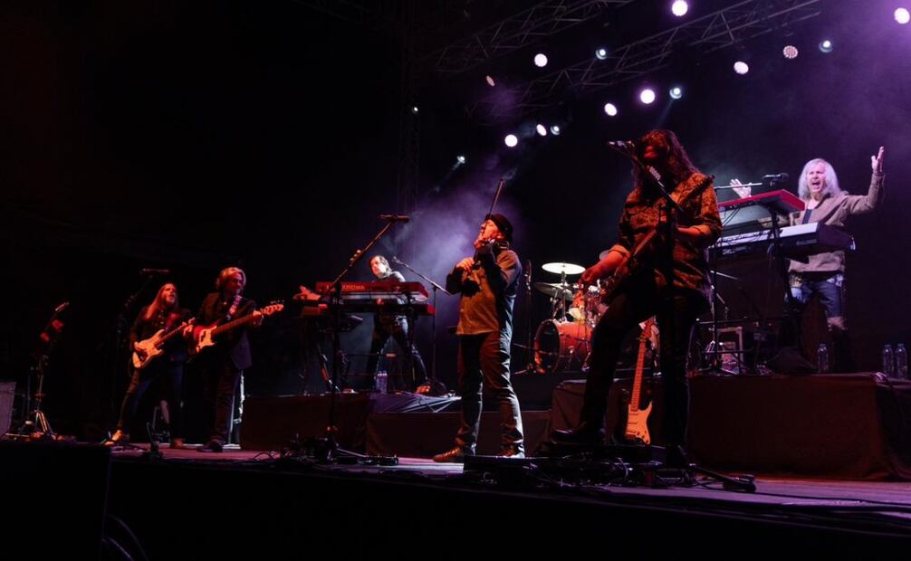 El grupo de Estados Unidos Kansas en el Velódromo Olímpico de la Ciudad de México (CDMX). Foto: Hugo Salvador / EL UNIVERSAL