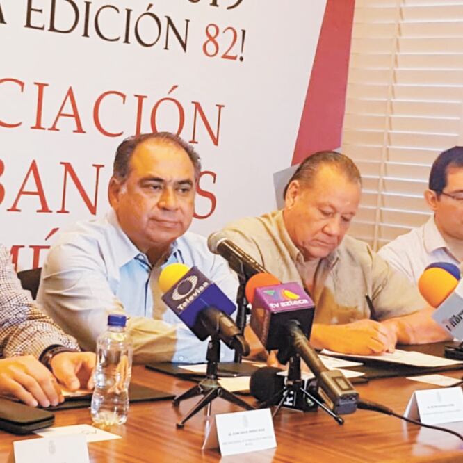 El gobernador Héctor Astudillo destacó que durante el evento, que se realiza rá el 21 y 22 de marzo, se analizarán las finanzas y la economía nacional y mundial. Especial