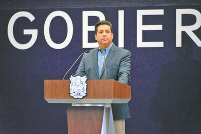 Ignorancia jurídica y una "obsesión”, insistencia de Ignacio Mier por condenar a Cabeza de Vaca: Romero Hicks