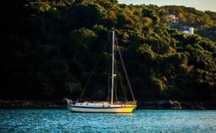 Local commerce in Zihuatanejo closes to protest crime