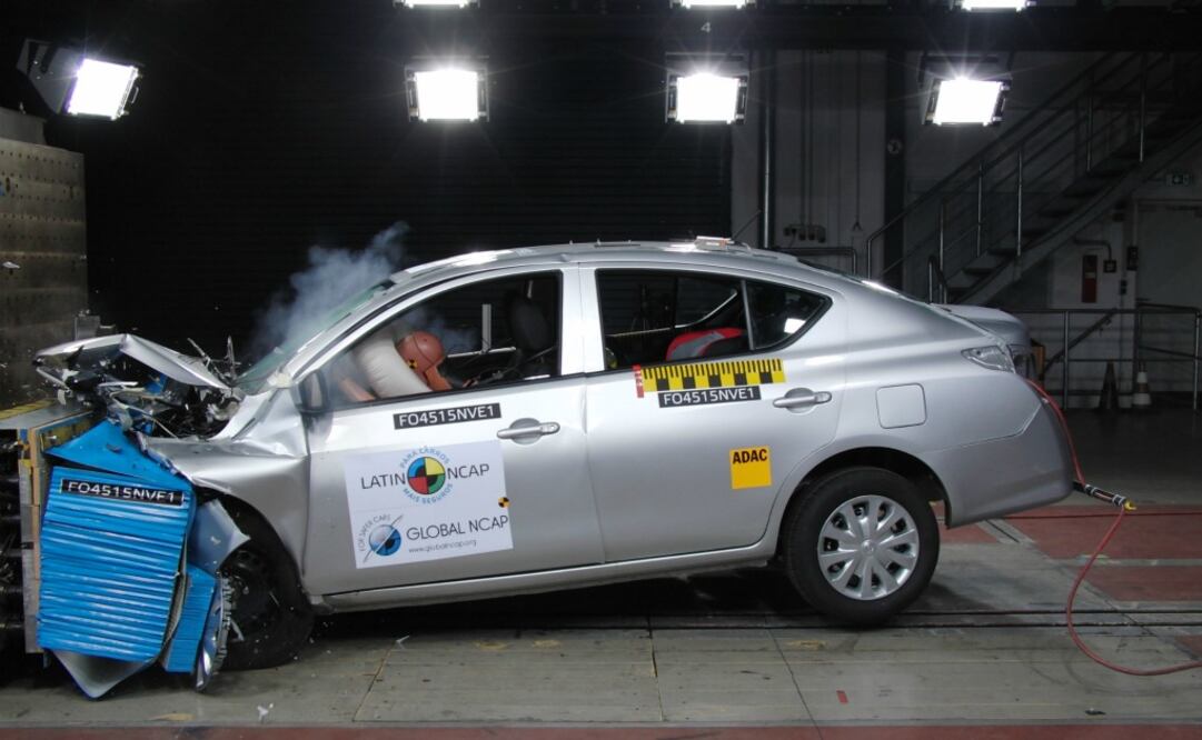 Nissan Versa fabricado en Brasil, logró cuatro estrellas para protección de ocupante adulto y dos estrellas para ocupante infantil