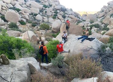 INM rescata a 5 migrantes abandonados por su "guía" en La Rumorosa, Baja California