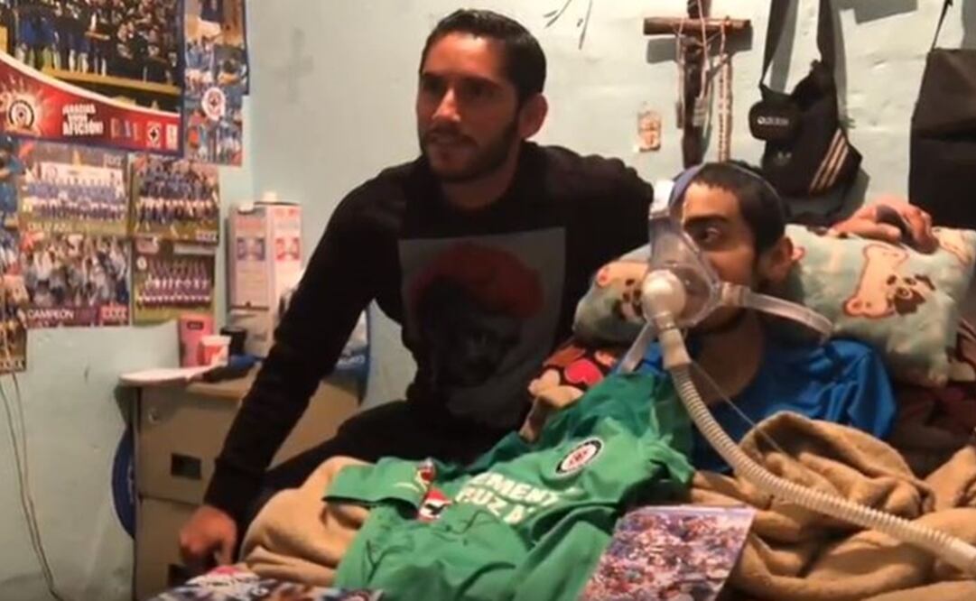 Twitter (@Cruz_Azul_FC)