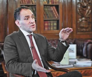 Alza salarial no es regalo del T-MEC: Herrera