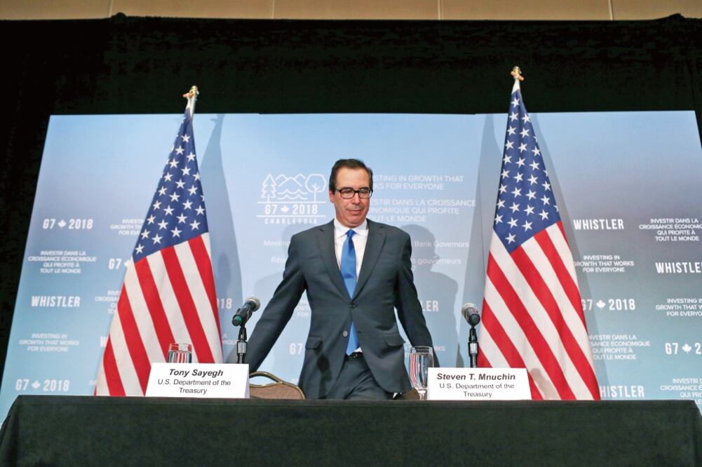 Co nferencia. El secretario del Tesoro de EU, Steven Mnuchin, luego de reunirse con sus colegas del G7 en Whistler, Canadá. Foto: BEN NELMS. REUTERS