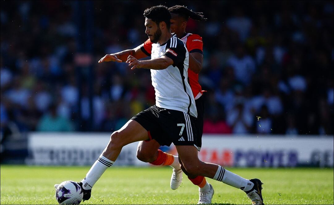 Raúl Jiménez marcó doblete con el Fulham - Foto: AFP