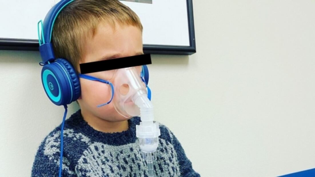 “Era una tortura verlo luchar": la angustia de una doctora al ver a su hijo con Covid-19