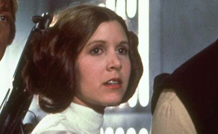 Famosos se despiden de Carrie Fisher