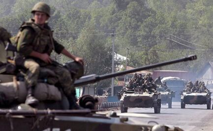 Tropas rusas avanzan al este desde Kharkiv y Mariupol para cercar a ucranianos