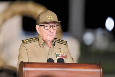 Washington sanciona a Raúl Castro y a su familia