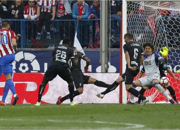 'Atleti' le propina nueva goliza a Guillermo Ochoa