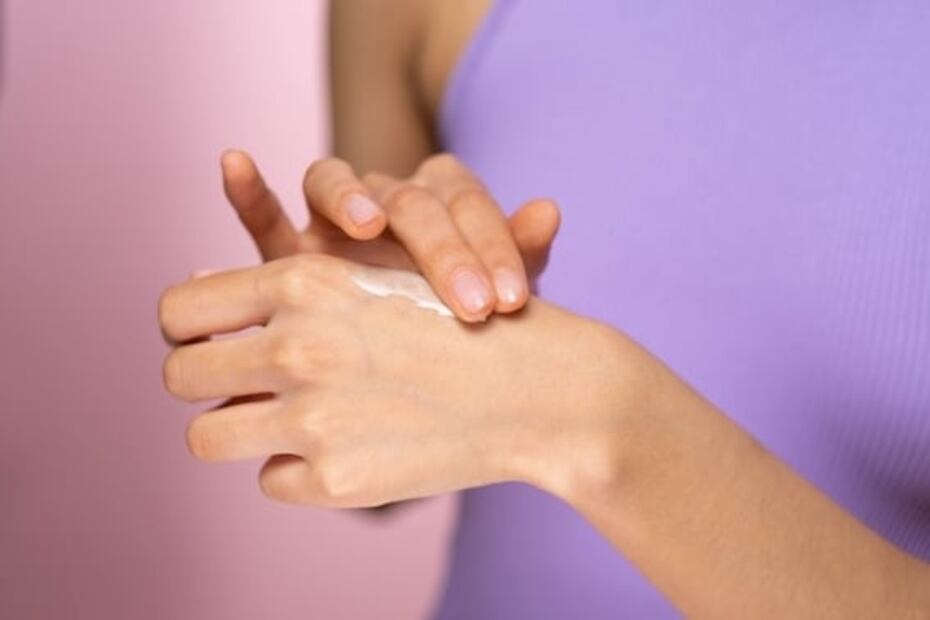 Prepara una crema de manos con aceite de rosa mosqueta