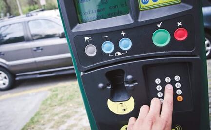 ¡Olvídate del cambio! Así podrás pagar el parquímetro desde tu celular 