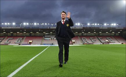 Manchester United despide a Van Gaal: medios