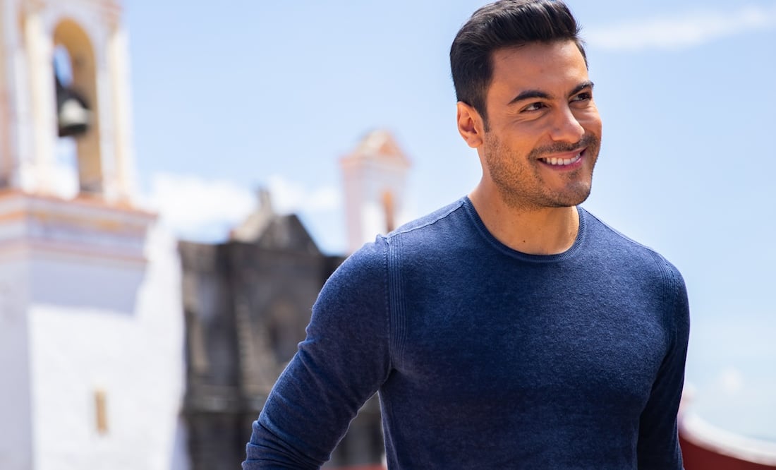 Carlos Rivera recibió apoyo tras perder a su padre. Foto: Disney+