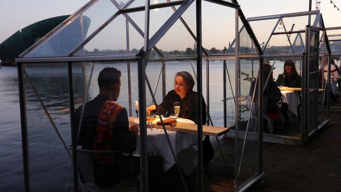 		Hay varias ideas que se han aplicado para poder reabrir los negocios en un ambiente ameno y seguro.