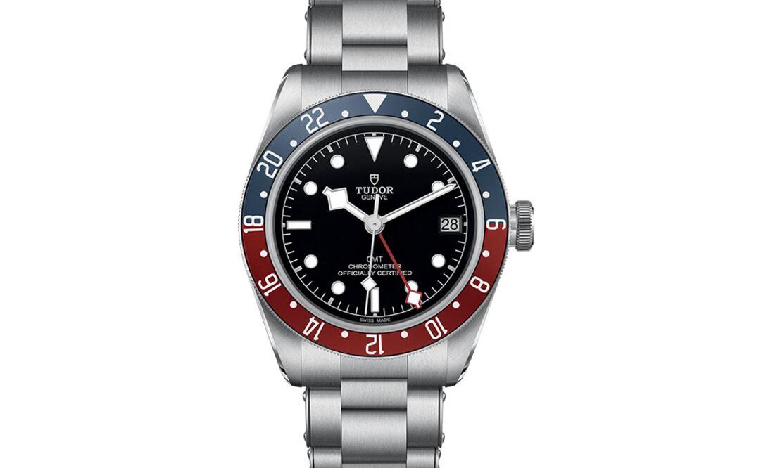 Horas mundiales y bisel Pepsi en un Black Bay