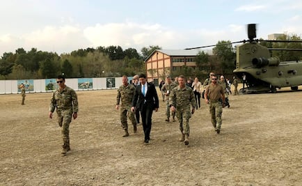 Jefe del Pentágono realiza visita sorpresa a Afganistán