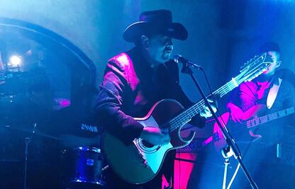 Piden oraciones por la salud de Beto Terrazas, integrante de Montez de Durango; el músico padece cáncer