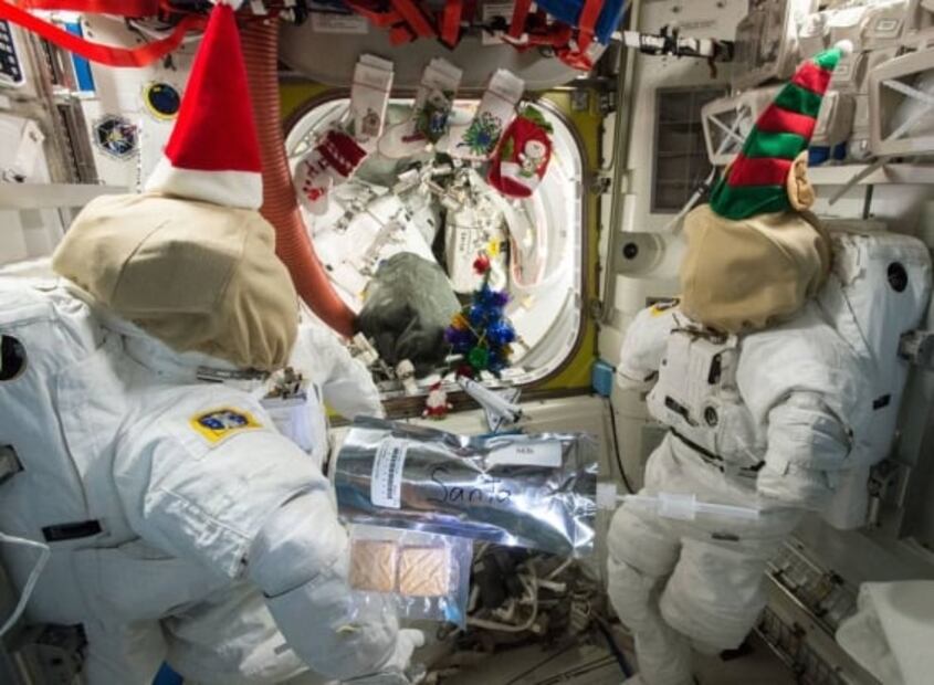 Así celebran los astronautas la Navidad en el espacio