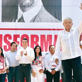 Pide AMLO a Manuel Velasco cuidar paso de centroamericanos