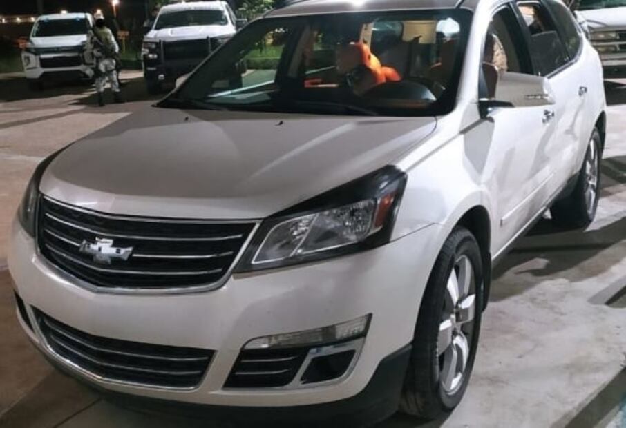 Detienen a mujer con cinco fusiles y 3 mil cartuchos en garita de Nogales, Sonora