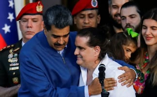 Gobierno de Ecuador promete colaborar con EU en caso Saab; ministro asegura que “muchos están nerviosos”