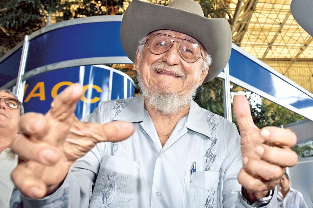 Ramón Castro, durante la apertura de la Feria Internacional de La Habana, en 2006. El hermano mayor de los Castro era conocido sobre todo por su faceta como agricultor (ARCHIVO REUTERS)