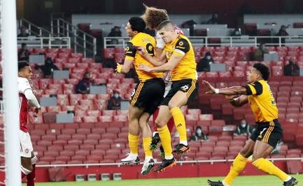 El papá de Raúl Jiménez confesó cómo sufrió la lesión de cráneo de su hijo; "Pedíamos que esté vivo"