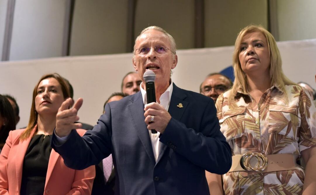 José Medina Mora, presidente de la Coparmex, agregó que debe garantizarse siempre la participación de las minorías y “se haga este entendimiento sistemático del artículo 54 de la Constitución”. Foto: Especial