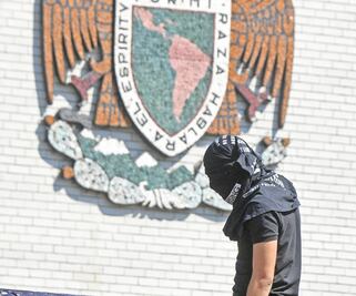 Imparten en la UNAM taller sobre violencia de género