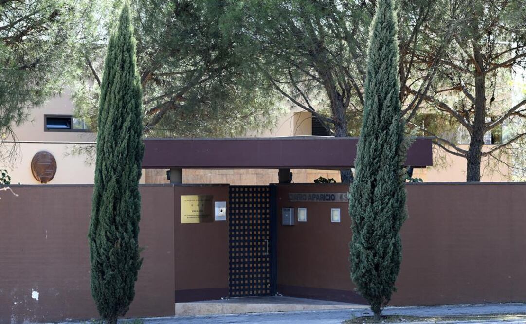 Mexicano que asaltó embajada de Corea en España huyó en Uber