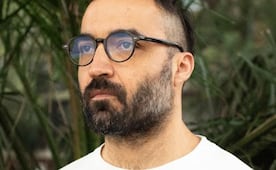 “El hotel de los corazones rotos”, la novela de Eduardo Rabasa sobre una juventud atrapada en el desencanto