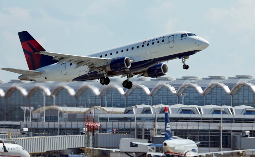 Delta Air Lines perdió 500 millones de dólares por apagón informático ocasionado por Microsoft. Foto: AP /Archivo