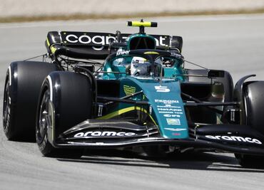 Piratería, nace el Red Bull verde