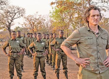 James Cameron capta a mujeres valientes con su cámara