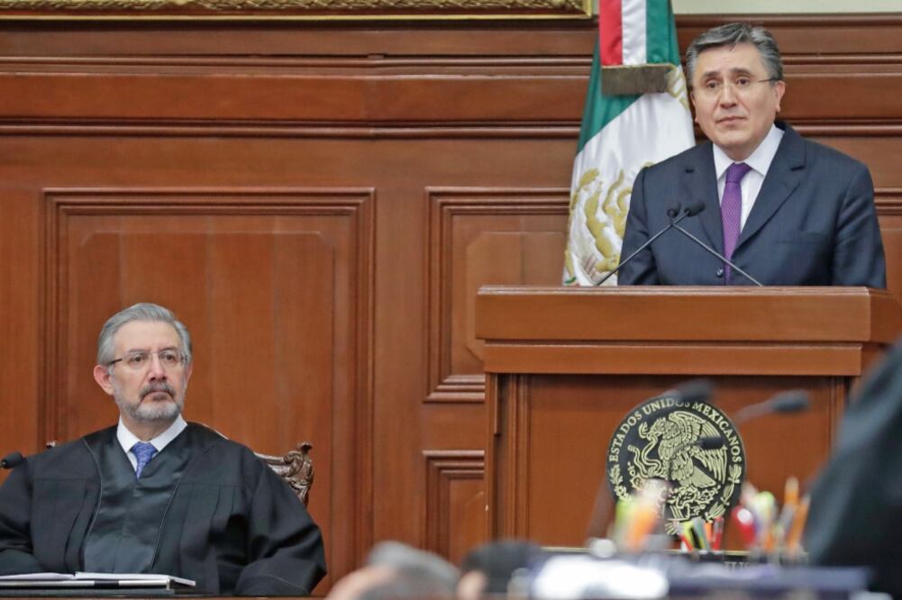 En la presentación del informe de labores de la CNDH, el ómbudsman Raúl González dijo que hay en trámite 50 procredimientos ante la Suprema Corte (IVÁN STEPHENS. EL UNIVERSAL)