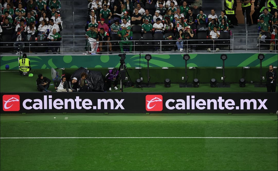 La expectativa alrededor del duelo México vs Ecuador de dieciseisavos se ve reflejada en los momios de Caliente.mx / FOTO: Cortesía Caliente.mx