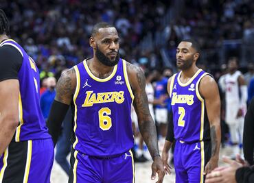 ¿Cuál fue la otra expulsión de LeBron James por actitud antideportiva?