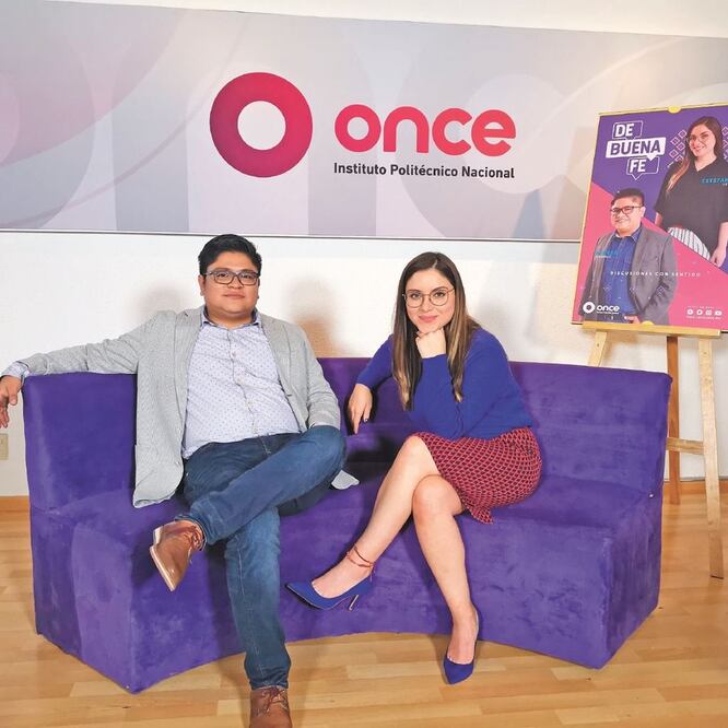 Gibrán Ramírez y Estefanía Veloz conducen el show de Canal Once. CANAL ONCE