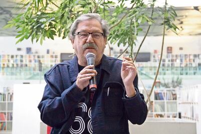 FCE retira apoyo a premio FIL: Taibo II   