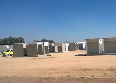 Rechazan recibir mercado de pirotecnia inconcluso en Tultepec