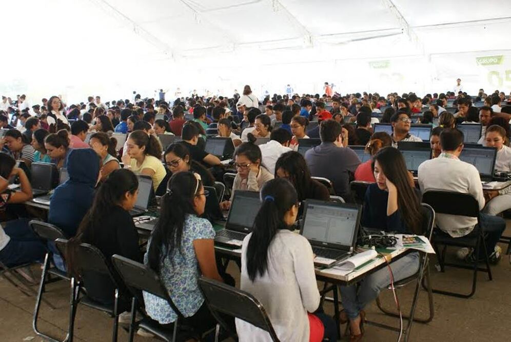 Realizan segundo día de evaluación de docentes en Chiapas