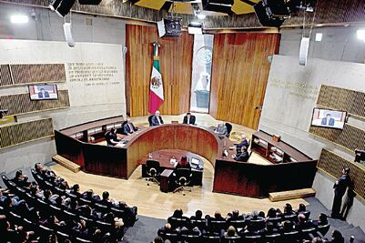 ¿Qué plantea la reforma para acotar al Tribunal Electoral?