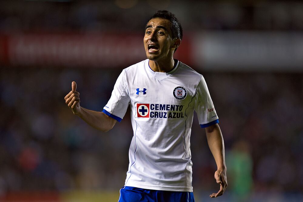 Imago7, Rafael Baca Jugador de Cruz Azul