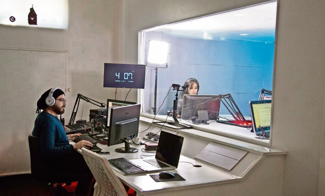 Para la Amedi, el dictamen en la ley de telecomunicaciones y radiodifusión elimina los beneficios de la cultura, pluralidad y veracidad de la información (CRISTOPHER ROGEL BLANQUET. EL UNIVERSAL)